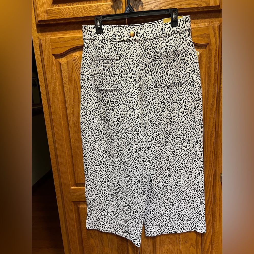 Michael Kors Black and White Animal Print Pencil Skirt pants